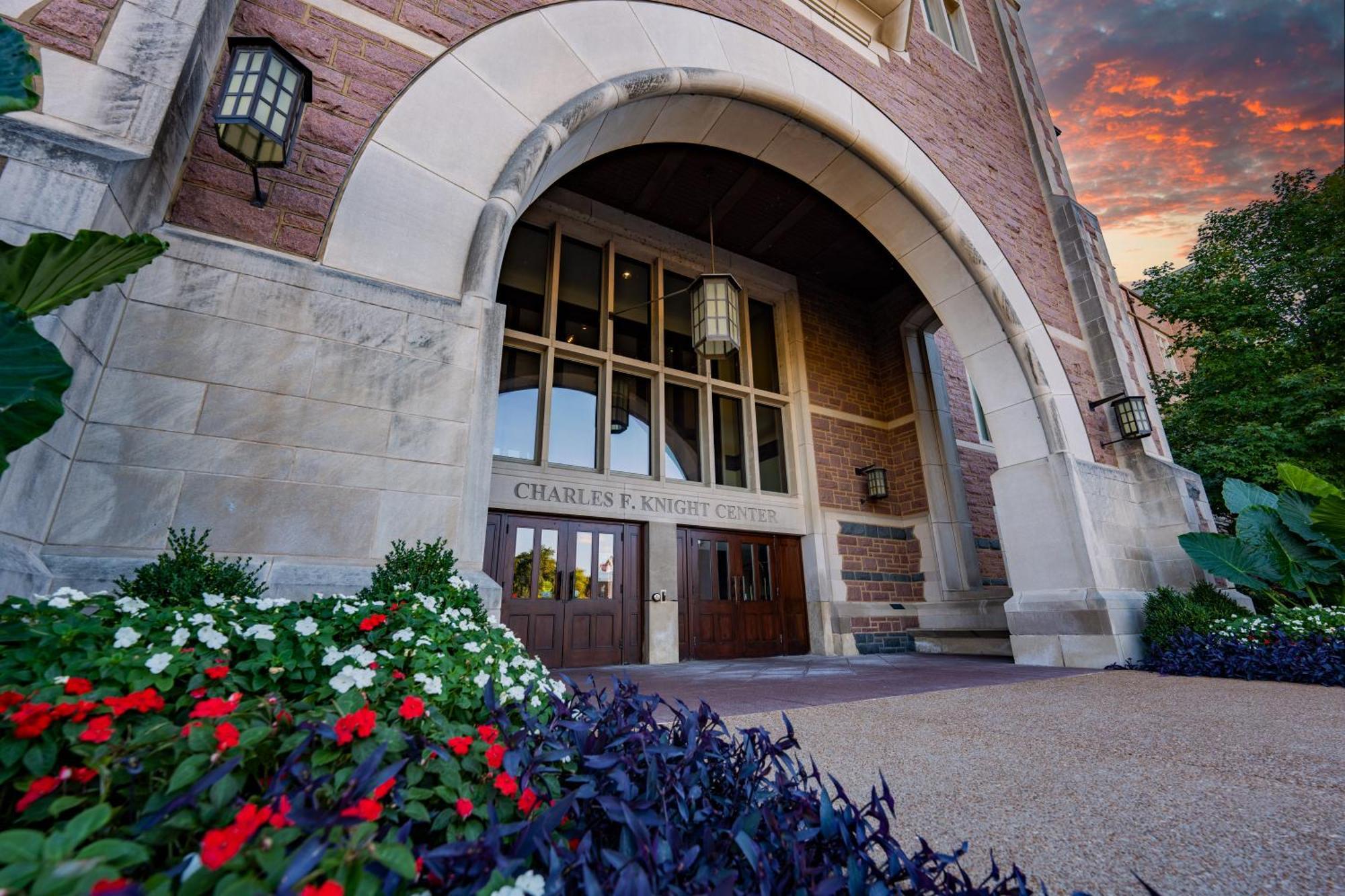 The Knight Center At Washington University University City المظهر الخارجي الصورة